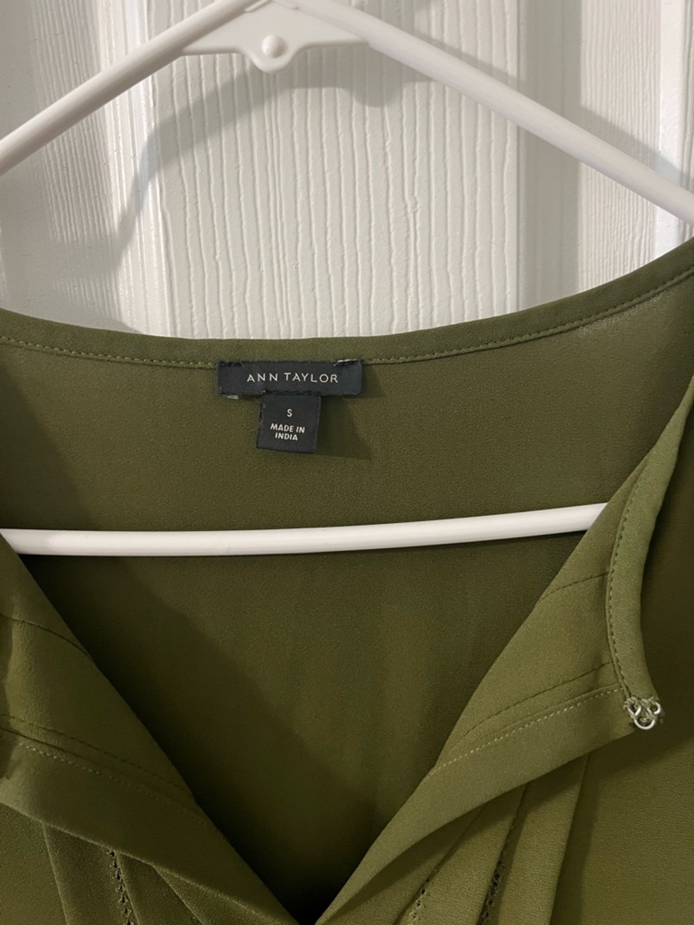 Ann Taylor Olive Green Pleated Blouse - Picture 4 of 4